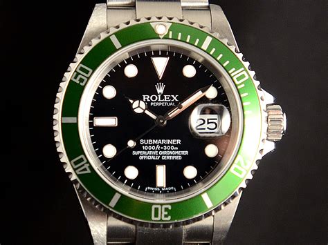 prezzo del rolex submariner ghiera verde|rolex sottomarino stampato.